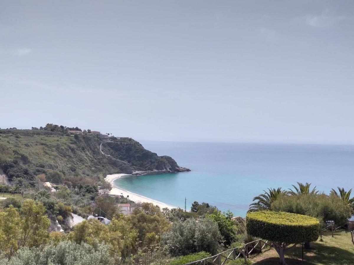 Residence Esmeraldo Capo Vaticano Kültér fotó