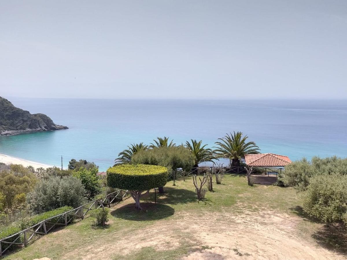 Residence Esmeraldo Capo Vaticano Kültér fotó